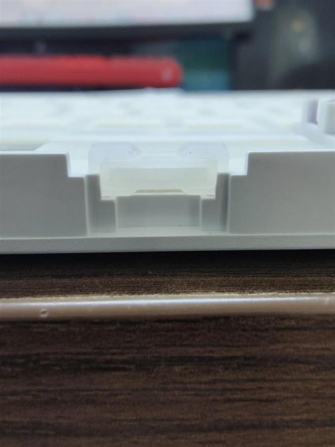 75评测：7层填充造就的无线客制化新标杆九游会三模客制化 雷柏V700DIY-(图7)