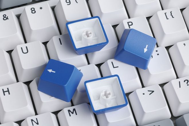 柏V700DIY-75多模机械键盘j9九游会入口小巧便携可玩性强!雷(图4) 柏V700DIY-75多模机械键盘j9九游会入口小巧便携可玩性强!雷(图4)